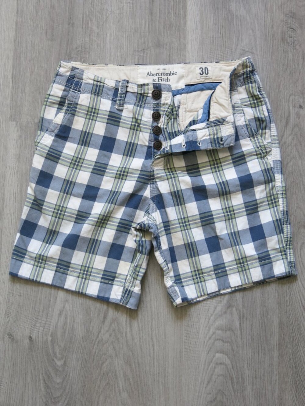 Abercrombie & Fitch Multi Color Plaids/ Checks Button Down Short - Size 30